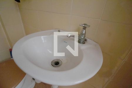 Apartamento para alugar com 93m², 3 quartos e 2 vagasBanheiro de Serviço