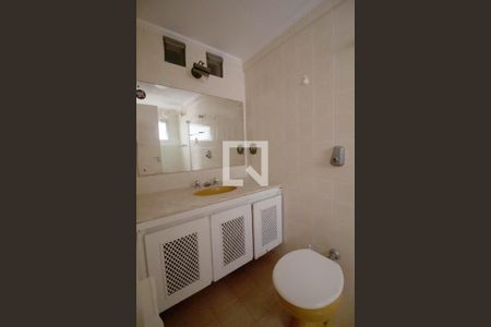 Apartamento para alugar com 93m², 3 quartos e 2 vagasBanheiro do Quarto 2