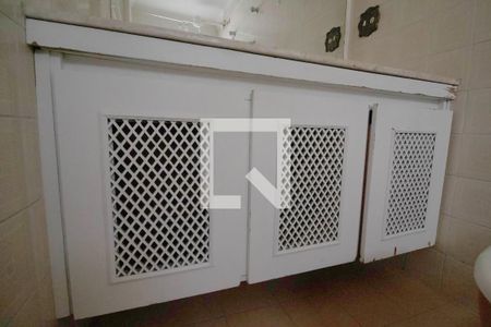 Apartamento para alugar com 93m², 3 quartos e 2 vagasBanheiro do Quarto 2