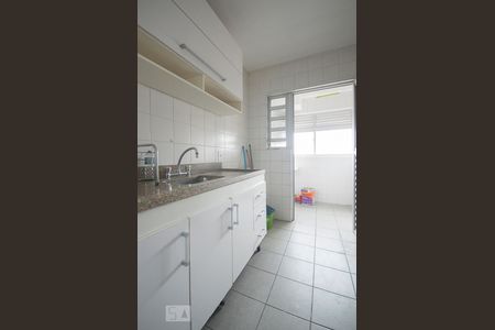 Cozinha de apartamento à venda com 3 quartos, 75m² em Vila Guarani (z Sul), São Paulo
