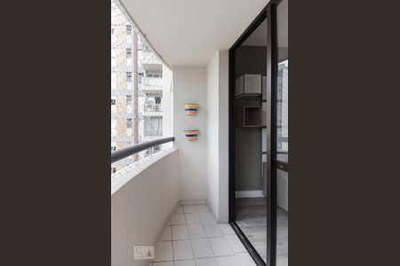 Apartamento para alugar com 38m², 1 quarto e 1 vagaSacada