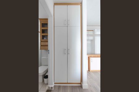 Apartamento para alugar com 38m², 1 quarto e 1 vagaCorredor do quarto