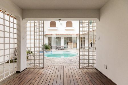 Sala de estar com lareira de casa para alugar com 3 quartos, 638m² em Brooklin Paulista, São Paulo