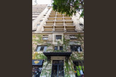 Fachada de apartamento para alugar com 1 quarto, 110m² em República, São Paulo