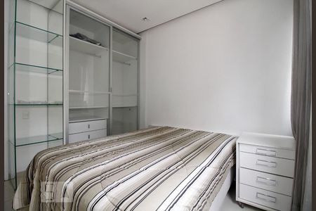 Apartamento para alugar com 90m², 2 quartos e 2 vagasQuarto.