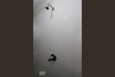 Apartamento para alugar com 90m², 2 quartos e 2 vagasBox Banheiro de Serviço.