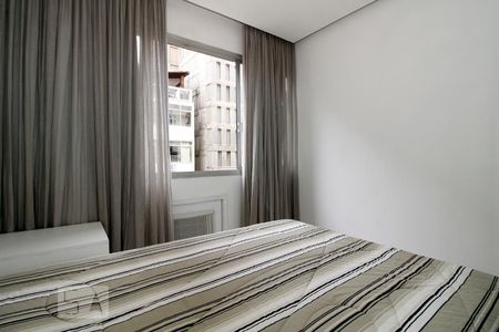 Apartamento para alugar com 90m², 2 quartos e 2 vagasQuarto.