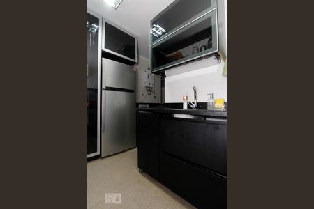 Apartamento para alugar com 90m², 2 quartos e 2 vagasCozinha.