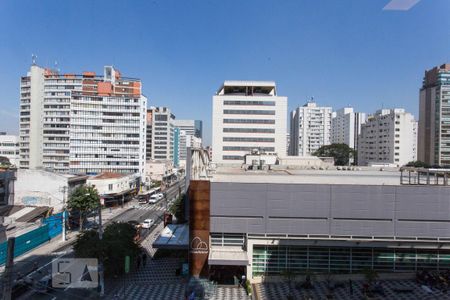 Studio para alugar com 27m², 1 quarto e 1 vaga Studio para alugar com 27m², 1 quarto e 1 vagaVista