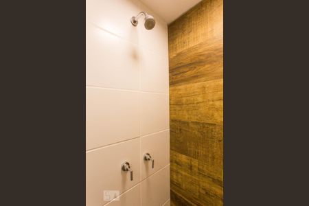 Studio para alugar com 27m², 1 quarto e 1 vaga Studio para alugar com 27m², 1 quarto e 1 vagaBanheiro