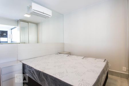 Studio para alugar com 27m², 1 quarto e 1 vaga Studio para alugar com 27m², 1 quarto e 1 vagaStúdio