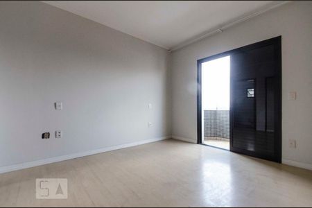 Apartamento à venda com 149m², 3 quartos e 2 vagasSuíte
