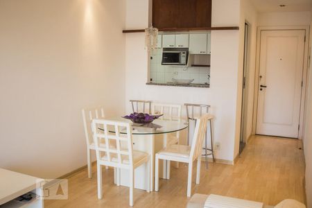 Sala de apartamento para alugar com 2 quartos, 58m² em Vila Clementino, São Paulo