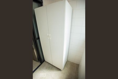 Apartamento para alugar com 58m², 2 quartos e 1 vagaÁrea de Serviço