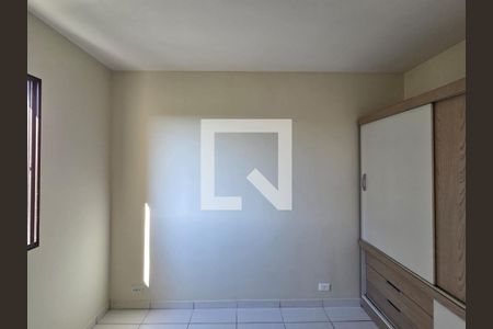Quarto 01 de apartamento para alugar com 2 quartos, 49m² em Portal dos Gramados, Guarulhos