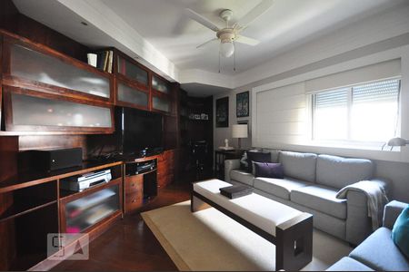 sala de tv de apartamento à venda com 3 quartos, 225m² em Jardim Fonte do Morumbi, São Paulo