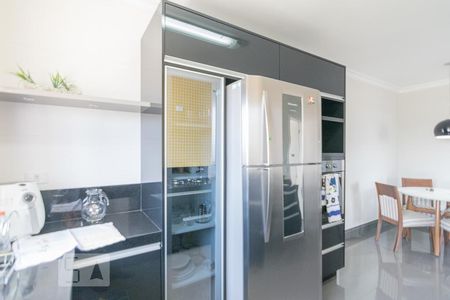 Apartamento à venda com 180m², 4 quartos e 3 vagas Apartamento à venda com 180m², 4 quartos e 3 vagasCozinha