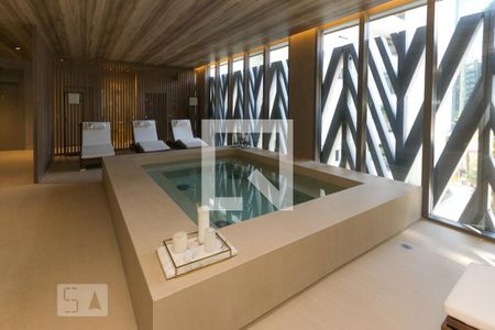 Studio à venda com 46m², 1 quarto e 1 vagaHidro