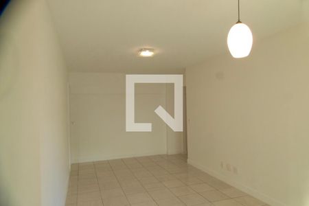 Apartamento para alugar com 80m², 2 quartos e 1 vaga Apartamento para alugar com 80m², 2 quartos e 1 vagaSala