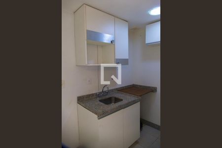 Apartamento para alugar com 80m², 2 quartos e 1 vaga Apartamento para alugar com 80m², 2 quartos e 1 vagaCozinha americana