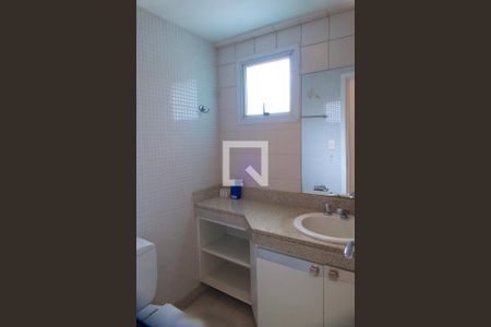 Apartamento para alugar com 80m², 2 quartos e 1 vaga Apartamento para alugar com 80m², 2 quartos e 1 vagaSuíte banheiro