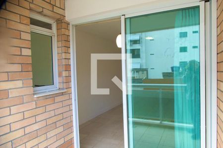 Apartamento para alugar com 80m², 2 quartos e 1 vaga Apartamento para alugar com 80m², 2 quartos e 1 vagaVaranda