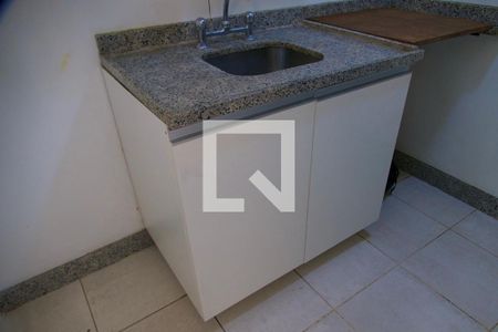 Apartamento para alugar com 80m², 2 quartos e 1 vaga Apartamento para alugar com 80m², 2 quartos e 1 vagaCozinha americana