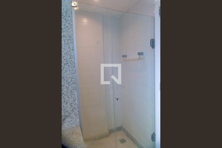 Apartamento para alugar com 80m², 2 quartos e 1 vaga Apartamento para alugar com 80m², 2 quartos e 1 vagaSuíte banheiro