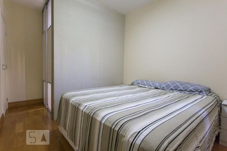Apartamento para alugar com 77m², 2 quartos e 1 vaga Apartamento para alugar com 77m², 2 quartos e 1 vagaSuíte