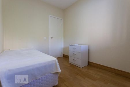 Apartamento para alugar com 77m², 2 quartos e 1 vaga Apartamento para alugar com 77m², 2 quartos e 1 vagaQuarto