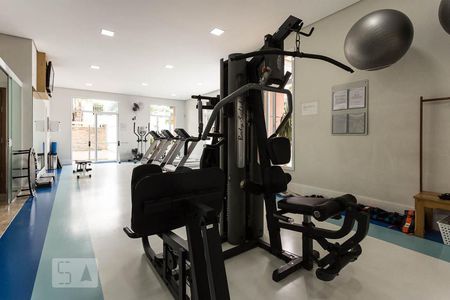 Apartamento à venda com 147m², 3 quartos e 3 vagas Apartamento à venda com 147m², 3 quartos e 3 vagasAcademia