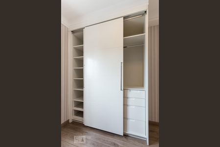 Apartamento à venda com 147m², 3 quartos e 3 vagas Apartamento à venda com 147m², 3 quartos e 3 vagasSuíte 1