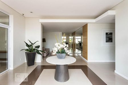 Apartamento à venda com 147m², 3 quartos e 3 vagas Apartamento à venda com 147m², 3 quartos e 3 vagasHall social