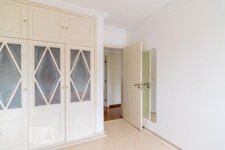 Apartamento à venda com 140m², 3 quartos e 2 vagasQuarto 1