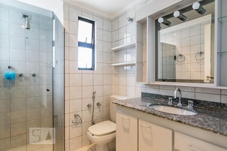 Banheiro Social de apartamento à venda com 3 quartos, 140m² em Vila Pinheirinho, Santo André