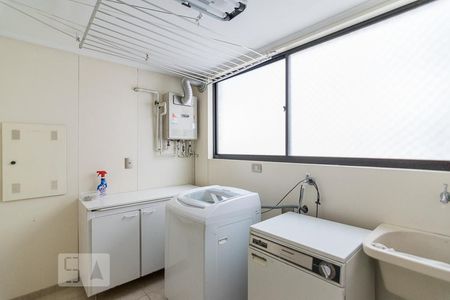Apartamento à venda com 140m², 3 quartos e 2 vagasÁrea de Serviço