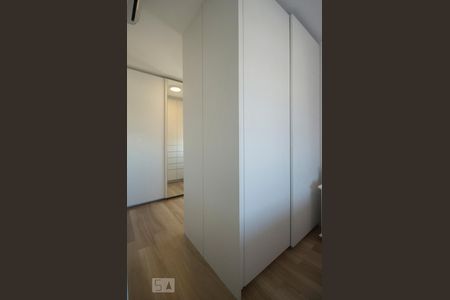 Suíte de apartamento para alugar com 1 quarto, 84m² em Jardim Caravelas, São Paulo