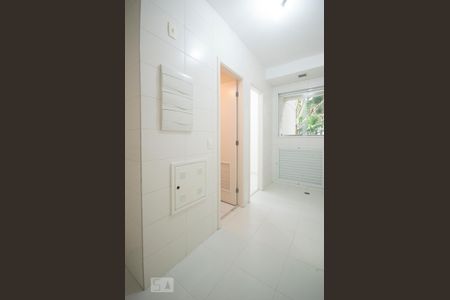 Cozinha/Área Serviço de apartamento para alugar com 3 quartos, 180m² em Campo Belo, São Paulo
