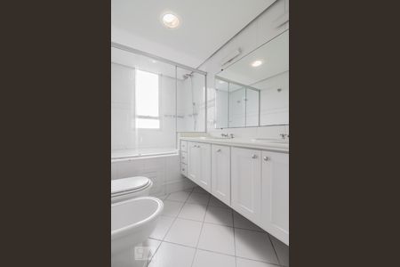 Suíte 1 de apartamento à venda com 3 quartos, 140m² em Vila Suzana, São Paulo