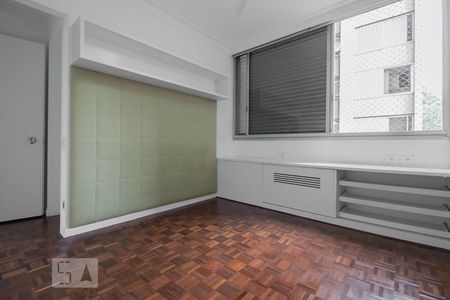 Apartamento à venda com 140m², 3 quartos e 3 vagasQuarto Suíte 2