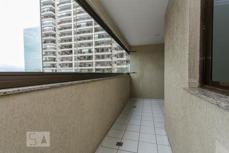 SACADA de apartamento à venda com 3 quartos, 80m² em Barra da Tijuca, Rio de Janeiro