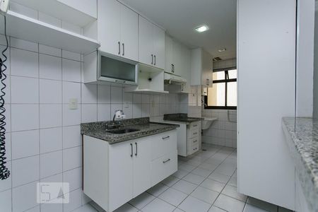 Apartamento à venda com 80m², 3 quartos e 1 vagaCOZINHA