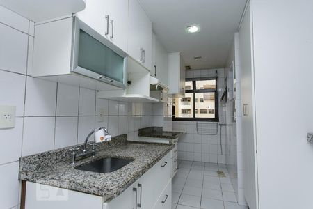 Apartamento à venda com 80m², 3 quartos e 1 vagaCOZINHA