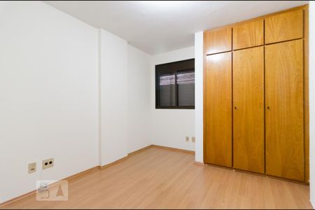 Quarto 1 de apartamento à venda com 2 quartos, 70m² em Cambuí, Campinas