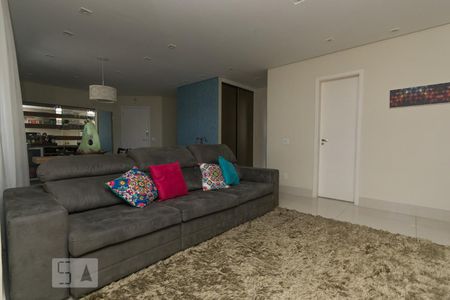 Sala de apartamento à venda com 3 quartos, 133m² em Lapa, São Paulo