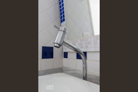 Apartamento à venda com 61m², 2 quartos e 1 vagaBanheiro Social