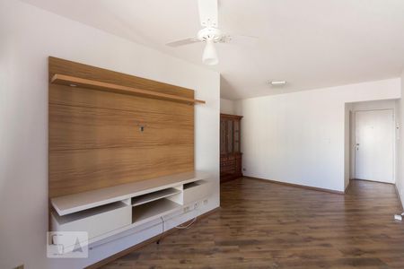 Sala de apartamento para alugar com 2 quartos, 61m² em Chácara Inglesa, São Paulo