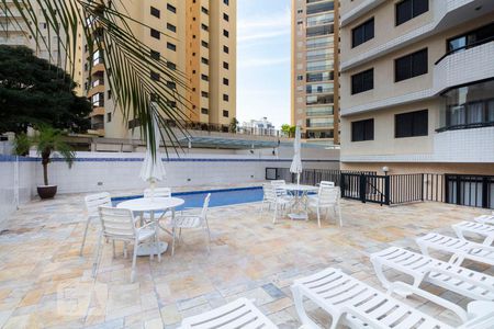 Apartamento à venda com 61m², 2 quartos e 1 vagaPiscina