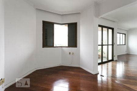 Sala de apartamento à venda com 3 quartos, 117m² em Vila Olímpia, São Paulo