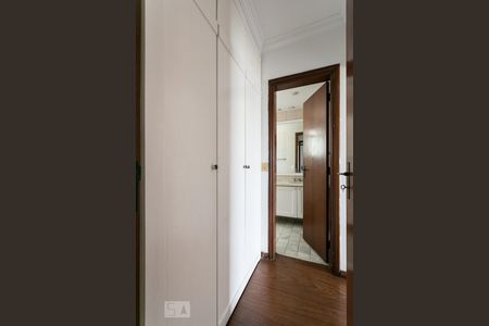 Apartamento à venda com 117m², 3 quartos e 2 vagasSuíte 2